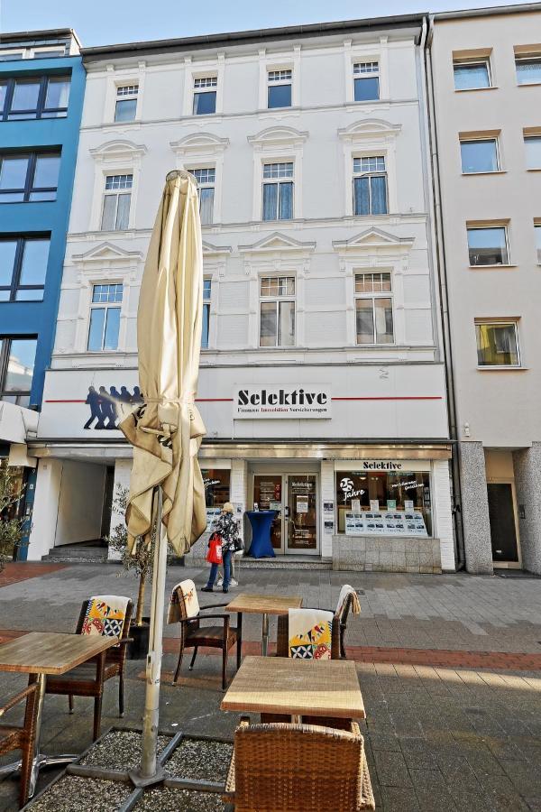 *City, Naehe Hbf, Kingsizebetten, Fitnessecke* 뒤스부르크 외부 사진